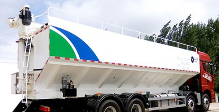 大型散装饲料车 用于专业饲料运输 大型养殖场 饲料场必备  